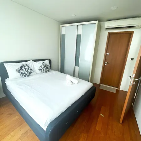 Vortex Suites Klcc By Khadiza Kuala Lumpur Bagian luar foto