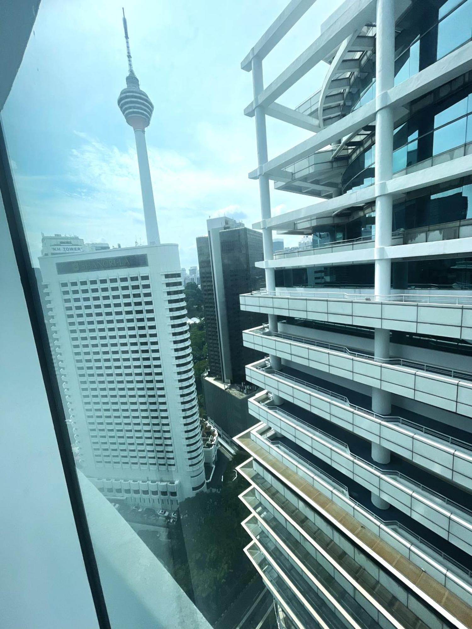 Vortex Klcc By Khadiza Apartemen